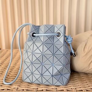 Issey Miyake Wring ONE-TONE